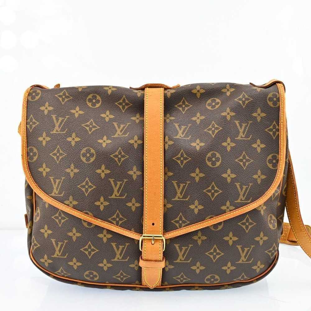 Auth Louis Vuitton Saumur 35 Crossbody #45488L52B - Picture 2 of 12